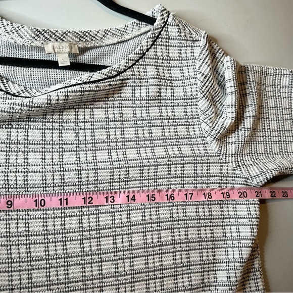 Talbots Tweed Textured Top, Black & White, Business Casual, Size Large - Picture 6 of 7